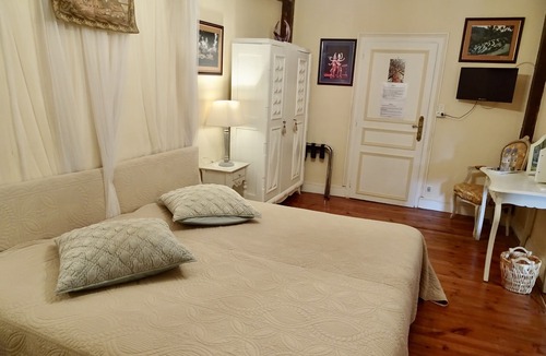 Tournon-Saint-Pierre House | Azay Le Rideau Room from CHATEAU LES VALLEES