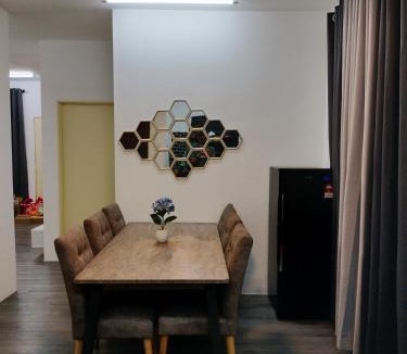 Sungai Besar House | AZK HOMESTAY