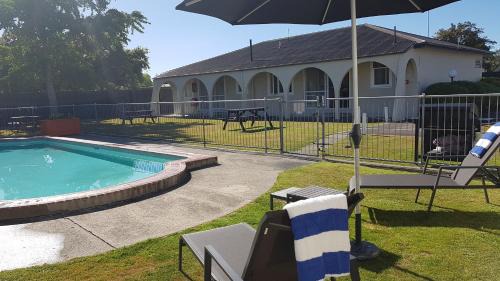 Palmerston North Hotel | Aztec Motel