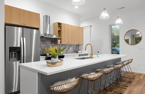 East Ridge House | Azul - An Atomic Ridge Home