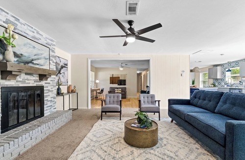 Azle House | Azul Retreat near the lake