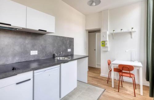 Roubaix Apartment | Azur 2 - Gare de Roubaix