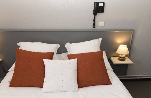 Balaruc-les-Bains Hotel | Azur Hotel