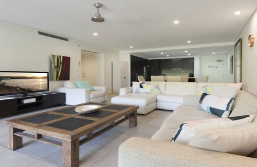 Port Douglas Apartment | Azure 125-126 | Port Douglas