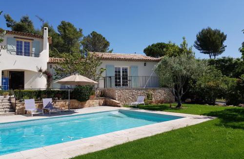 Valbonne Bed & Breakfast | Azurea