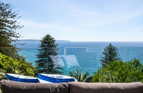 Whale Beach House | Azzure Whale Beach by TCC