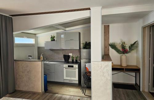 Molunat Apartment | "Azzurra Apartments