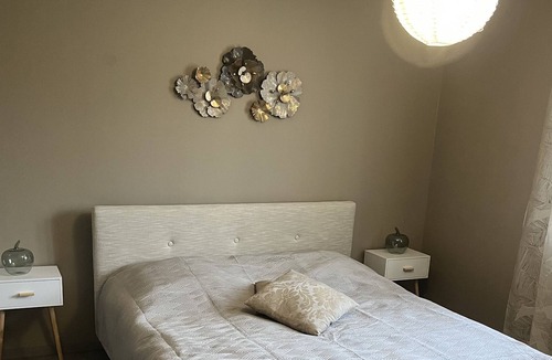 Greoux-les-Bains Villa | Bâtisse Provençale Spa et Sauna