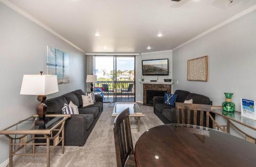 Townsite Apartment | B-304 Seaside Villa