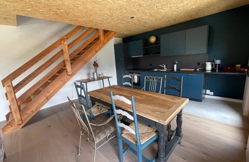 Montana Villa | B&B Alpine Lodge Crans-Montana, cozy and safe Mountain Stay with Panoramic Views