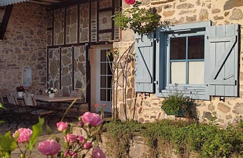 Oloron-Sainte-Marie Bed & Breakfast | B&B Amphitryon