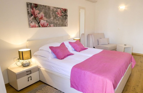 Island Hvar Bed & Breakfast | B&B Aurora