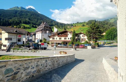 Savognin Hotel | B&B Bela Riva
