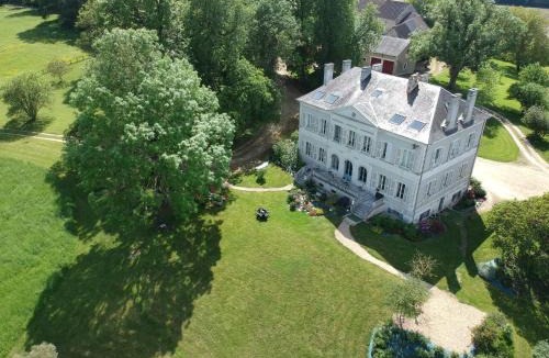 Vallenay Bed & Breakfast | B&B Château de Preuil