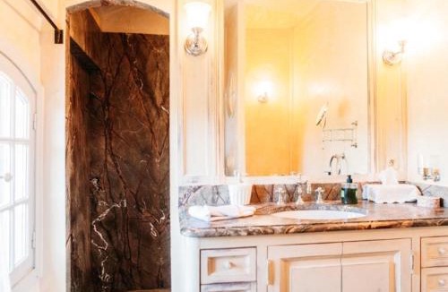 Fontvieille Bed & Breakfast | B&B Château Légier