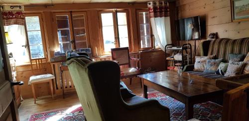 Vers L'Eglise Bed & Breakfast | B&B Chalet la Croisée