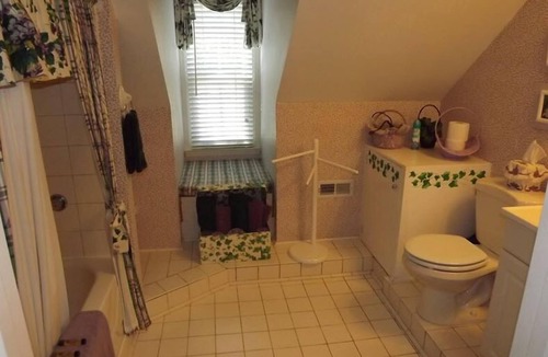 Apex Bed & Breakfast | B&B Country Garden Inn