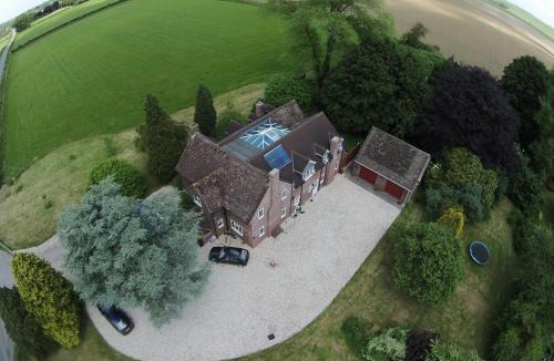 Broad Hinton Bed & Breakfast | B&B Dorwyn Manor