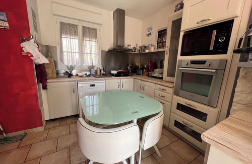 Asnieres-sur-Seine House | b&b du Clos Menil
