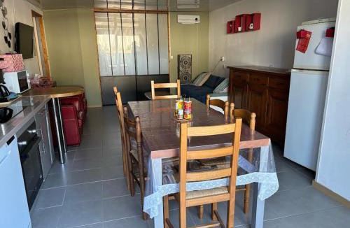 Cuxac-dʼAude Bed & Breakfast | B & B Florence et Francis