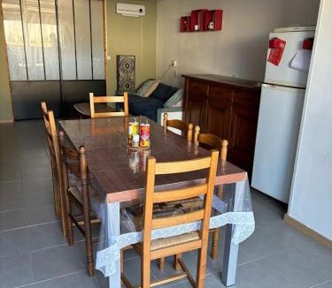 Cuxac-dʼAude Bed & Breakfast | B & B Florence et Francis