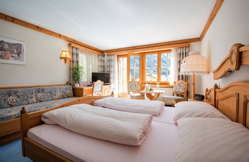 Tujetsch Bed & Breakfast | B&B Garni Casa La Val