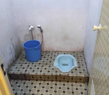 Genteng Apartment | B&B Guest House