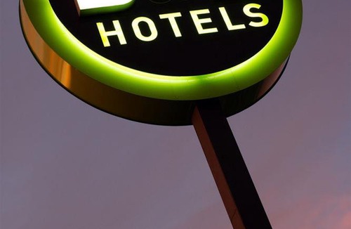 Dreux Hotel | B&B Hôtel Dreux Centre