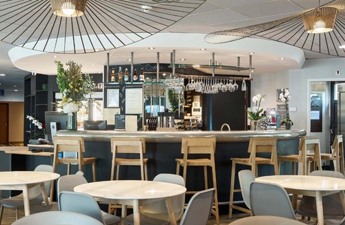 Velizy-Villacoublay Hotel | B&B HOME Vélizy