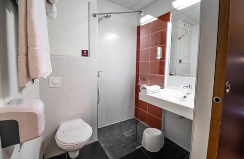 Castelculier Hotel | B&B HOTEL Agen Castelculier