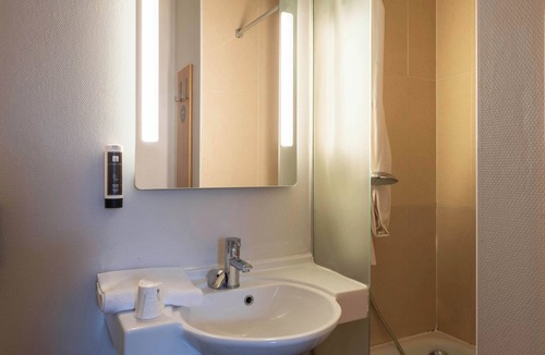 Longueau Hotel | B&B HOTEL Amiens Longueau