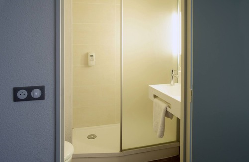 Champniers Hotel | B&B HOTEL Angoulème