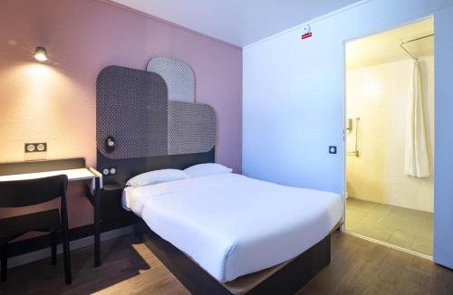 Saint Tronquet Business Park Hotel | B&B HOTEL Avignon 1