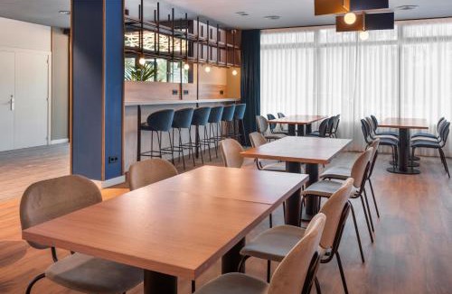 Rubi Hotel | B&B HOTEL Barcelona Rubí