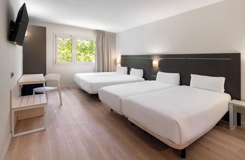 Rubi Hotel | B&B Hotel Barcelona Rubi