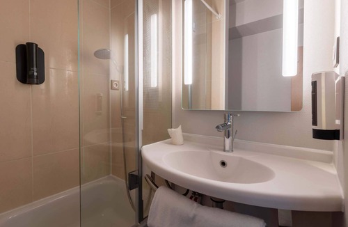 Beauvais Hotel | B&B HOTEL Beauvais