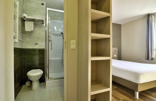 Bollene Hotel | B&B HOTEL BOLLENE