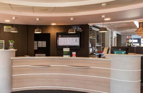 Calais Frethun Hotel | B&B HOTEL Calais Terminal Cité Europe 3 étoiles