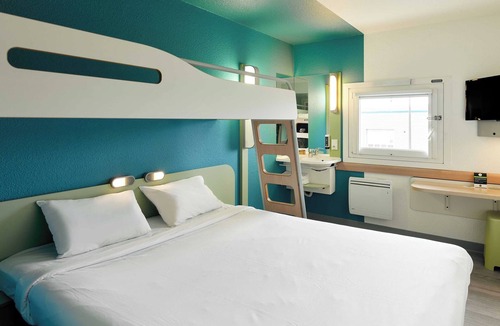 Cergy Hotel | B&B Hotel Cergy Pierrelaye