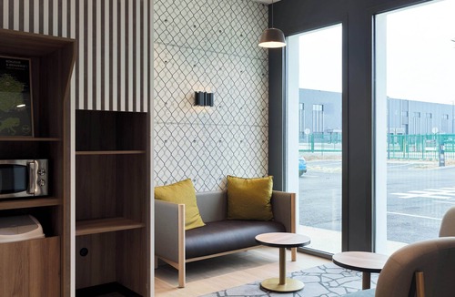 Cergy Hotel | B&B HOTEL Cergy Saint-Christophe Gare