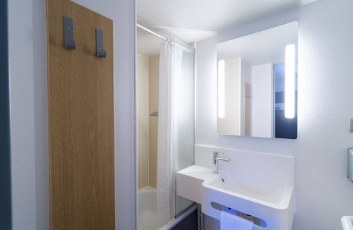 Deols Hotel | B&B HOTEL Châteauroux Aéroport