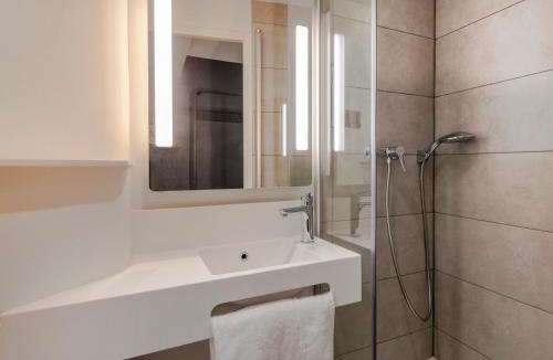 Cholet Hotel | B&B HOTEL Cholet Nord