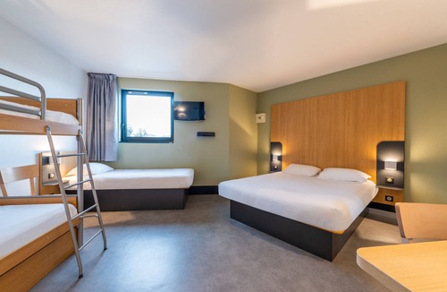 Cholet Hotel | B&B HOTEL Cholet Sud