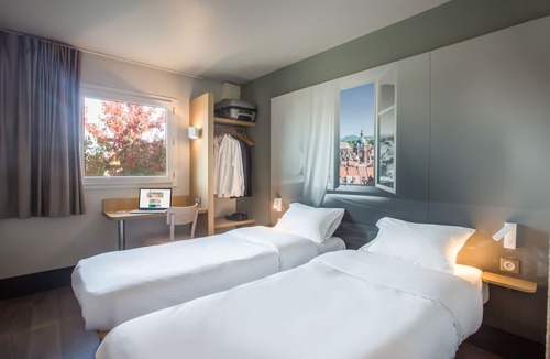 Cuincy Hotel | B&B HOTEL Douai Parc des Expos Cuincy