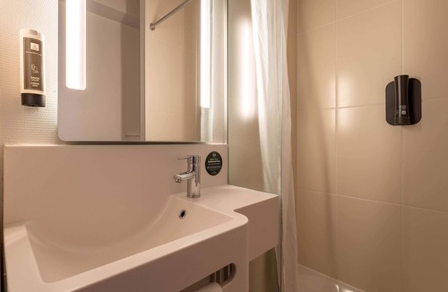 Evreux Hotel | B&B HOTEL Evreux