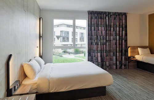 Rocquencourt Hotel | B&B HOTEL Versailles Rocquencourt