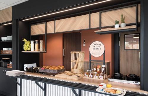 Laval Hotel | B&B HOTEL Laval Ouest