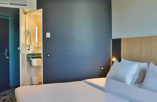 Les Sables d'Olonne Hotel | B&B HOTEL Les Sables-d'Olonne Centre Gare