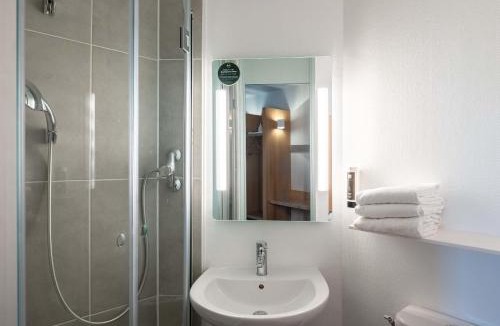 Lezennes Hotel | B&B HOTEL Lille Lezennes Grand Stade