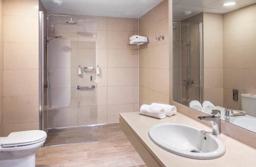 Viana Hotel | B&B HOTEL Logroño Las Cañas